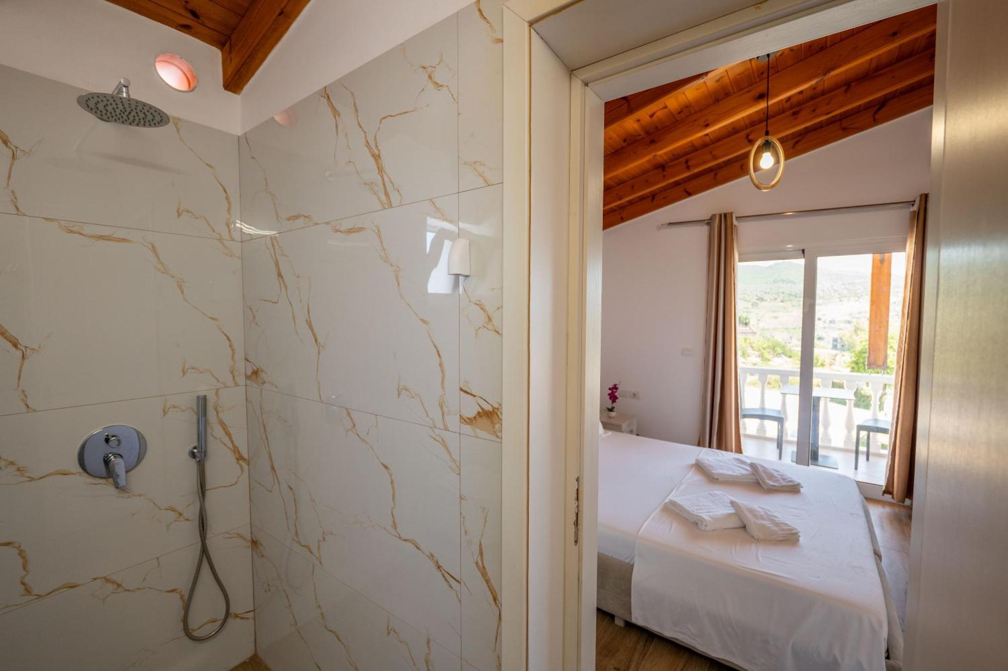 Villa Sunny Ksamil Exterior photo
