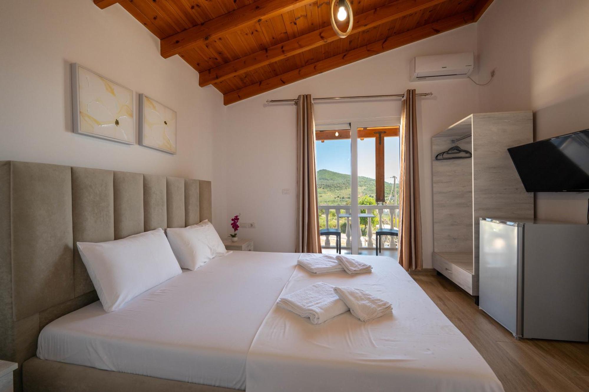 Villa Sunny Ksamil Exterior photo
