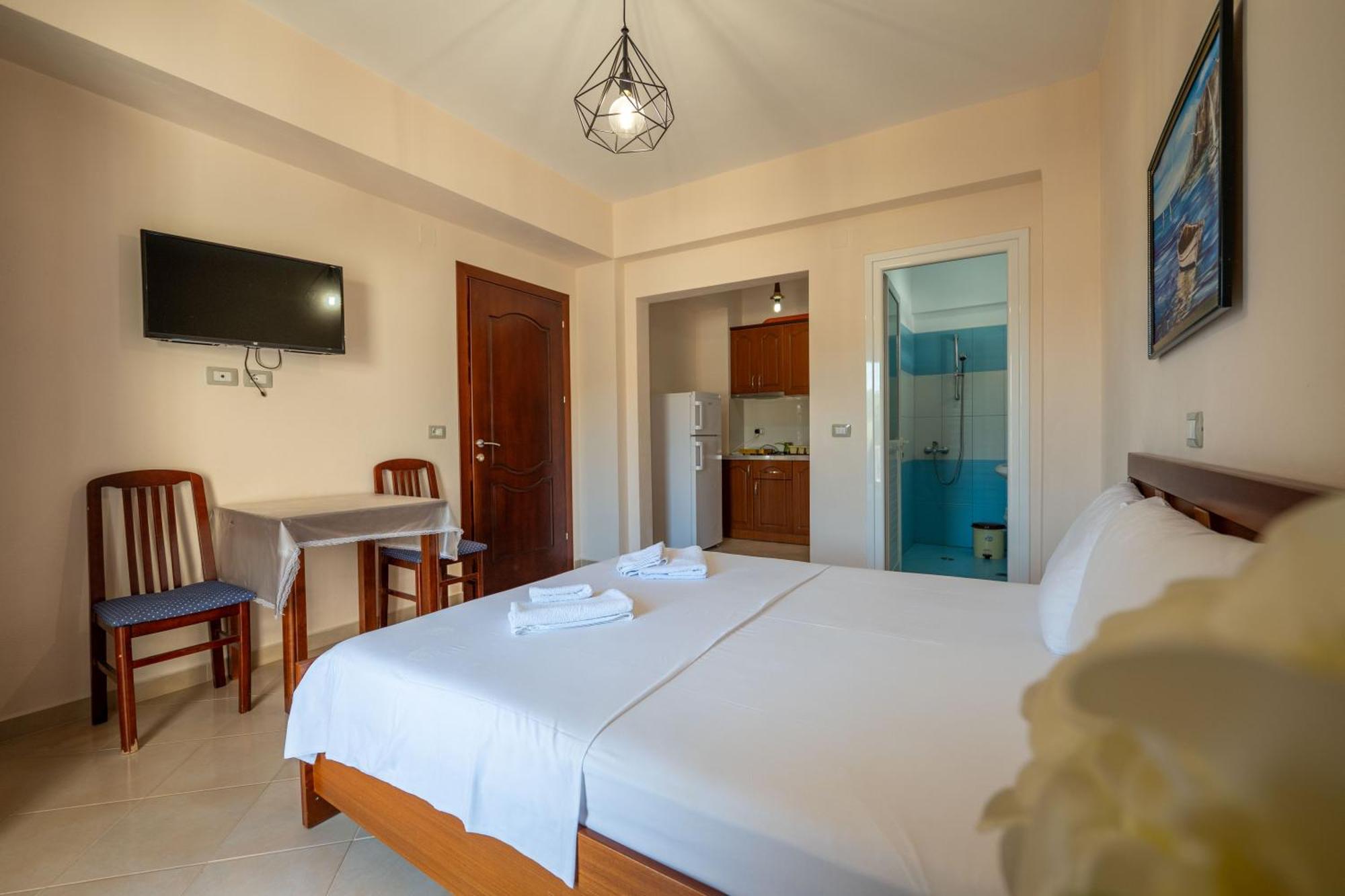 Villa Sunny Ksamil Exterior photo